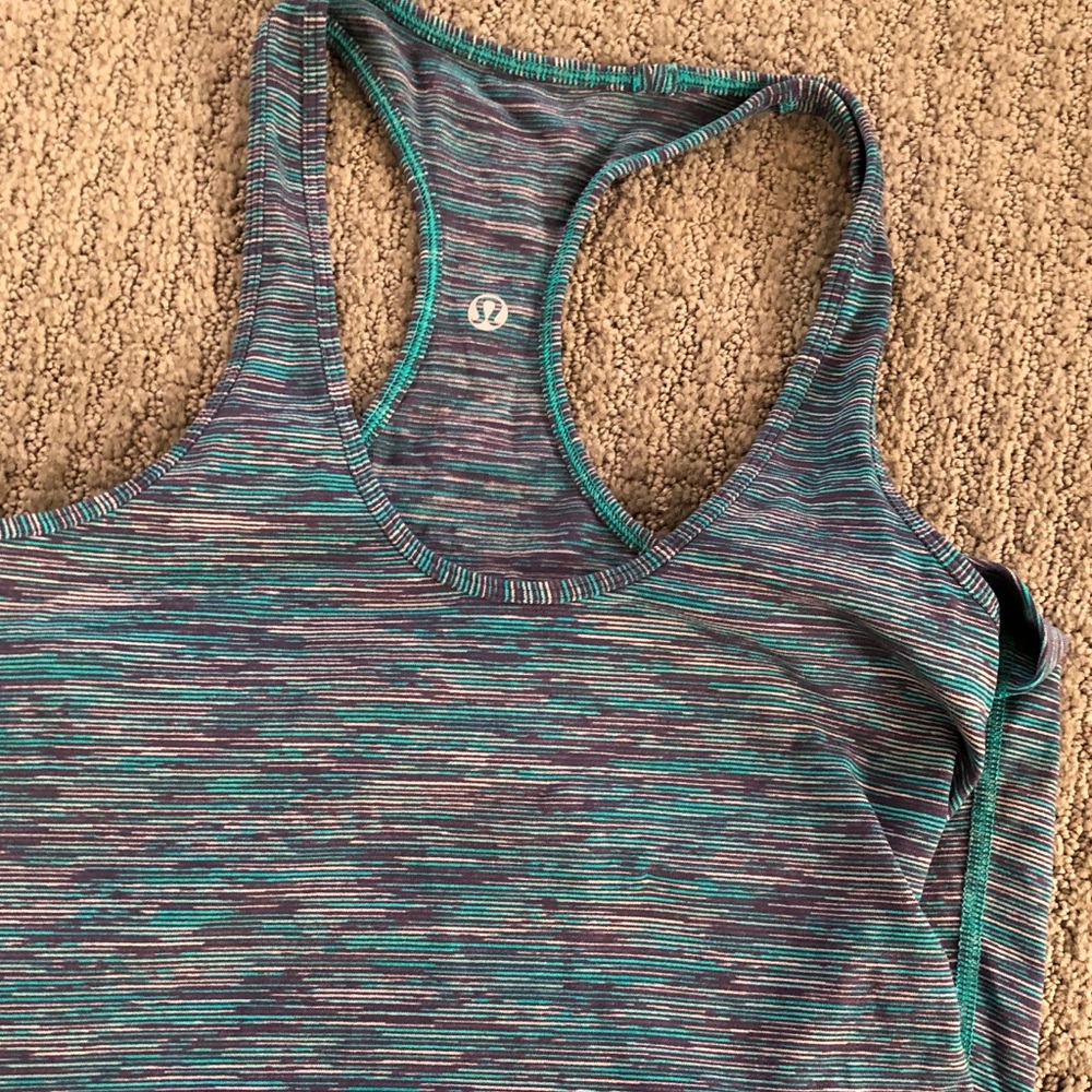 Lululemon cool racerback size 4